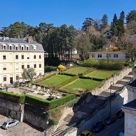 Remi - Centre Ville, Parking, Balcon Appartement